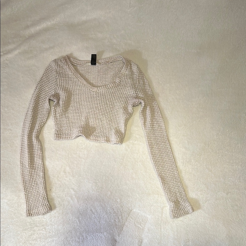SHEIN Cream Fitted Long Sleeve Crop Top